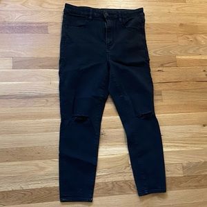American Eagle black distressed skinny jeans